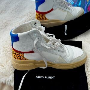 Luxury sneakers Saint Lauren, almost new